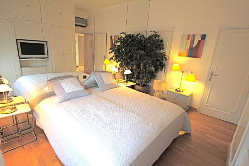 Marazur Apartments Cannes Exterior photo